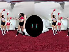 Tridimensionnel, Asiatique, Gros seins, Sucer une bite, Le plan cul à quatre, Groupe, Fille latino, Réalité