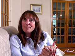 Leie, Grosser arsch, Grosse titten, Britisch, Vollbusig, Hd, Reif, Pov