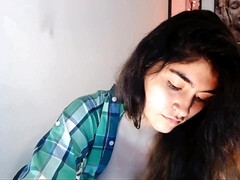 Amateur, Belle grosse femme bgf, Double pénétration, Branlette thaïlandaise, Lingerie, Masturbation, Pov, Plan cul à trois