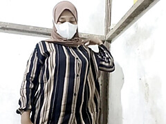 Arabisch, Grote mammen, Vrouw, Hd, Indonesisch, Kut duiken, Alleen, Lerarin