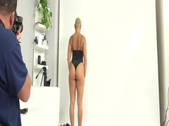 Amazing blonde babe shows her sexual skills