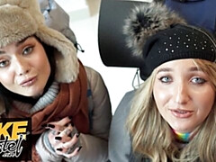 Grote kont, Zwart, Pijpbeurt, Sperma shot, Frans, Mager, Trio, Tieten likken