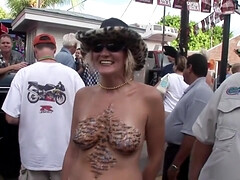 Belleza, Tetas grandes, Rubia, Abuelita, Grupo, Pezones, Al aire libre, Medias largas