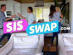 Naakte man aangeklede vrouw, Seksspeelgoed, Groep, Hd, Natuurlijk, Rok, Tiener, Uniformpje