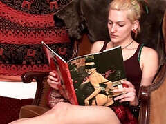 Rubia, Acercamiento, Consolador, Dominacion femenina, Fetiche, Penetracion con dedos, Coño, Trio