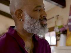 Busty black mom and pale-skinned dude