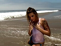 Strand, Hd, Natürlich, Natürlichen titten, Im freien, Scherzbold, Titten, Nass