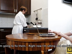 18 ans, Blonde, Sucer une bite, Hd, Fait maison, Soeurs, Fils, Adolescente