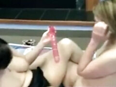 Leie, Blondine, Studentin, Selbstgemacht, Interrassisch, Lesbisch, Jungendliche (18+), Titten