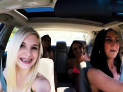 Brunette brune, Européenne, Groupe, Hard, Hd, De plein air, Adolescente, Plan cul à trois