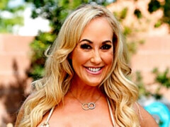 Arsch, Blasen, Handjob, Küssen, Lecken, Milf, Muschi, Titten