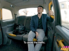 デカ尻, フェラチオ, 車, ハードコア, オマンコ, 現実, スパンキング, タトゥー