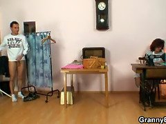 Stel, Omie, Handbeurt, Rijpe lesbienne, Realiteit