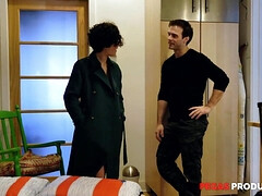 Leie, In den arsch, Braunhaarige, Selbstgemacht, Zierlich, Dusche, Dürr, Nass