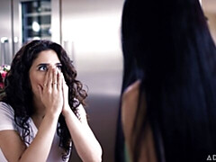 デカ尻, 茶髪の, 指いじり, キス, レズビアン, なめる, 下着, オッパイの