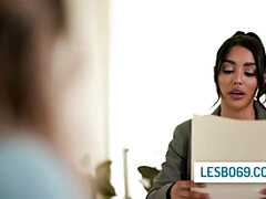 Поза 69, Американки, Грудастые, Лесбиянка, Лизание, Милф, Киски