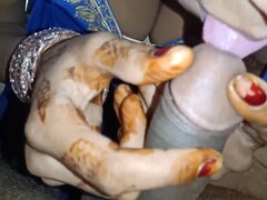 デカパイ, 口内発射, 毛深い, 手コキする, 自家製, インド人, 乳首, 妻