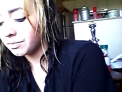 Blond, Roken, Alleen