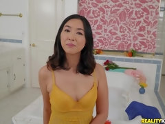 Asiatique, Queue, Gode, Bâillonner, Seins naturels, Pov, Réalité, Tatouage