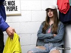 Fingering busty teen suspects butt before she blows