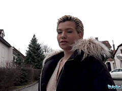 Leie, Grosser arsch, Kehlenfick, Schwanz, Hd, Milf, Mutti, Öffentlich