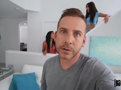 Grosser schwanz, Grosse titten, Betrug, Lesbisch, Höschen, Reiten, Jungendliche (18+), Flotter dreier