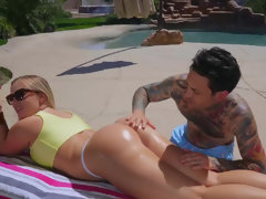 お尻, バック, 眼鏡, 自然山雀, プール, オマンコ, タトゥー, オッパイの