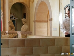 Glamour MILF Kayla Green impassioned sex scene