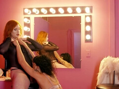 フェラチオ, 浮気者, 毛深い, ヒール, キス, ピアス, オマンコ, 赤毛