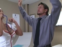 Asiatisch, Tussi, Grosser schwanz, Grosse titten, Blasen, Braunhaarige, Krankenschwester, Realität