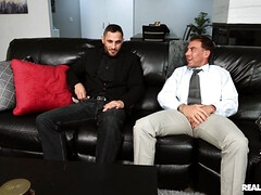 Анальный секс, Минет, Измена, Натуральные сиськи, Пирсинг, Короткая стрижка, Порка, Сиськи