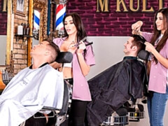 Анальный секс, Большая жопа, Большие сиськи, Минет, Брюнетки, Милф, Оргии, Бритые