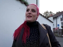 Tussi, Grosse titten, Blasen, Spermaladung, Hundestellung, Hardcore, Öffentlich, Realität