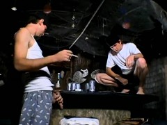 Emo jongen, Homo, Masturbatie