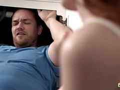 Estilo perrito, Sexo duro, Cocina, Tetas naturales, Pov, Montar, Afeitado, Flaco