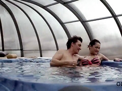 18, 茶髪の, カワイイ, 爸, なめる, プール, オマンコ, オッパイの