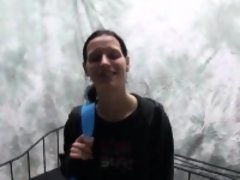 Amateur, Sucer une bite, Brunette brune, Tchèque, Public, Réalité, Adolescente, Voyeur