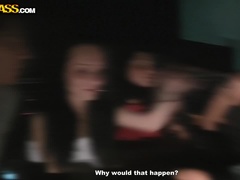 Blondine, Braunhaarige