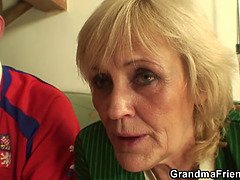 Schönheit, Blondine, Blasen, Reif, Milf, Realität, Stiefmutter, Flotter dreier