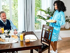 Enthousiasteling, Blond, Vingeren, Interraciaal, Lesbisch, Ondergoed, Masturbatie, Tieten likken