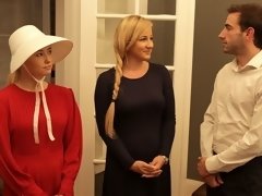 Grote mammen, Blond, Pijpbeurt, Hondjeshouding, 1 man 2 vrouwen, Handbeurt, Kut duiken, Tiener