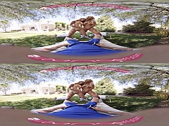 Tridimensionnel, Gros seins, Lesbienne, Mère que j'aimerais baiser, Actrice du porno, Séduite, Espagnole, Adolescente