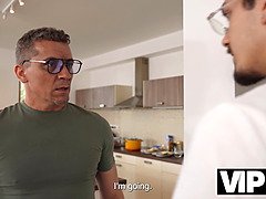 18 jahre, Grosser arsch, Grosse titten, Vollbusig, Natürlich, Rau, Jungendliche (18+), Titten