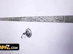 言葉責め, フォアサム, キス, ラティーナ, オージー, ピアス, シャワー, 禁句