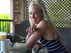 素人, ビキニ, ブロンド, 彼女, ヌード, オマンコ, 喫煙, タトゥー