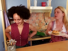 Culo, Rubia, Mamada, Tetona, Interracial, Orgasmo, Al aire libre, Tetas