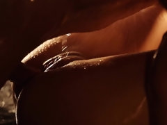 Noire, Sucer une bite, Brunette brune, Tir de sperme, Doigter, Hd, Seins naturels