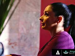 69 negenenzestig, Grote mammen, Pijpbeurt, Stel, Masseren, Moeder die ik wil neuken, Olie, Trio