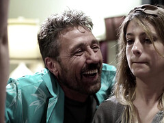 Stel, Sperma shot, Diep in de keel, Man, Schreeuwen, Verassing, Tieten likken, Vrouw