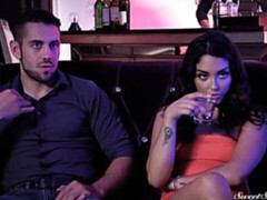 Enthousiasteling, Slaapkamer, Pijpbeurt, Hondjeshouding, Latijnse vrouw, Natuurlijke tieten, Tiener, Tieten likken